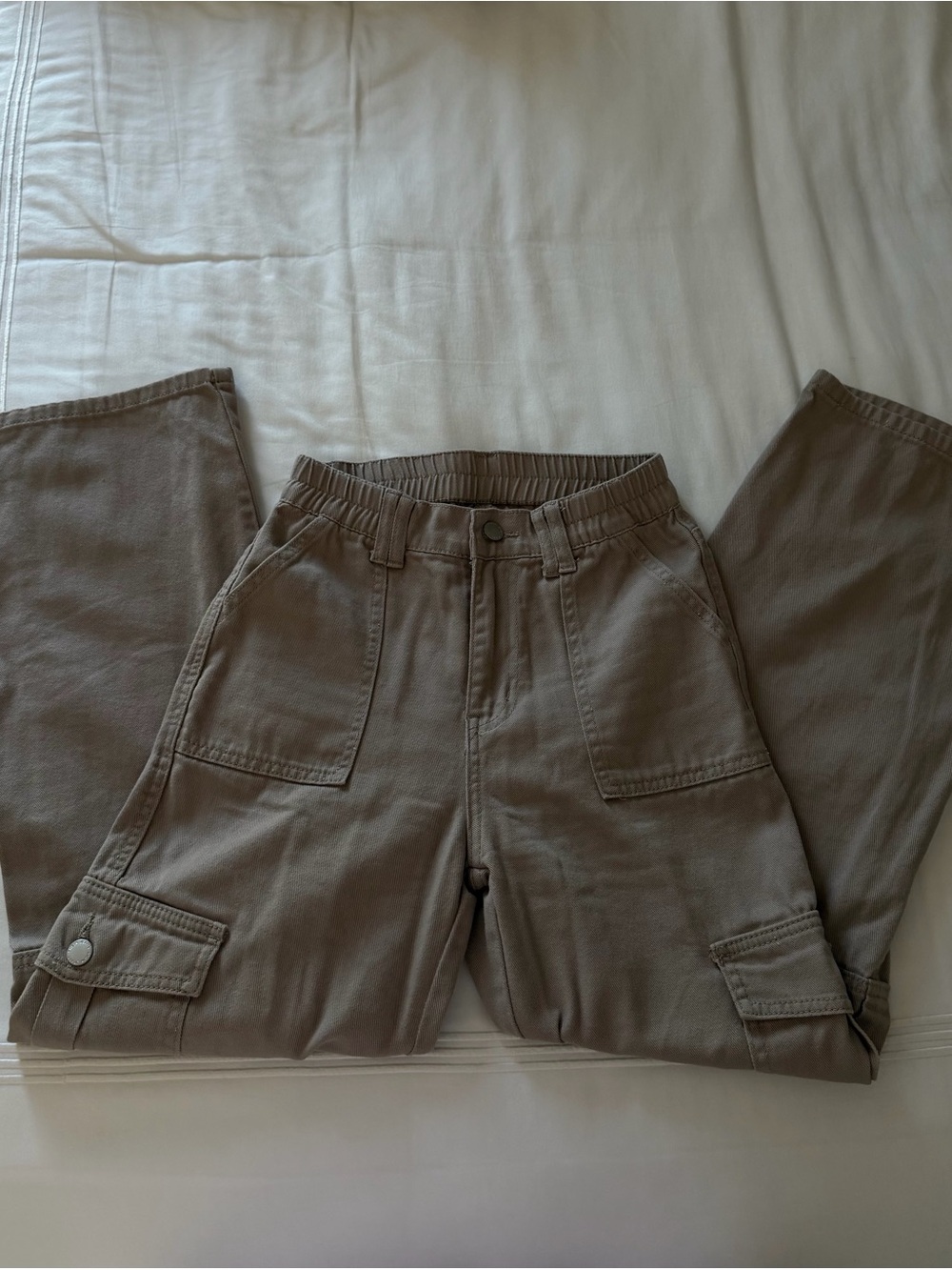 Cargo Pants Women’s in Taupe